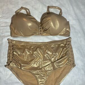 Swim by cacique 48dd bikini top lined and underwire. Brief bottom size 26. Gold